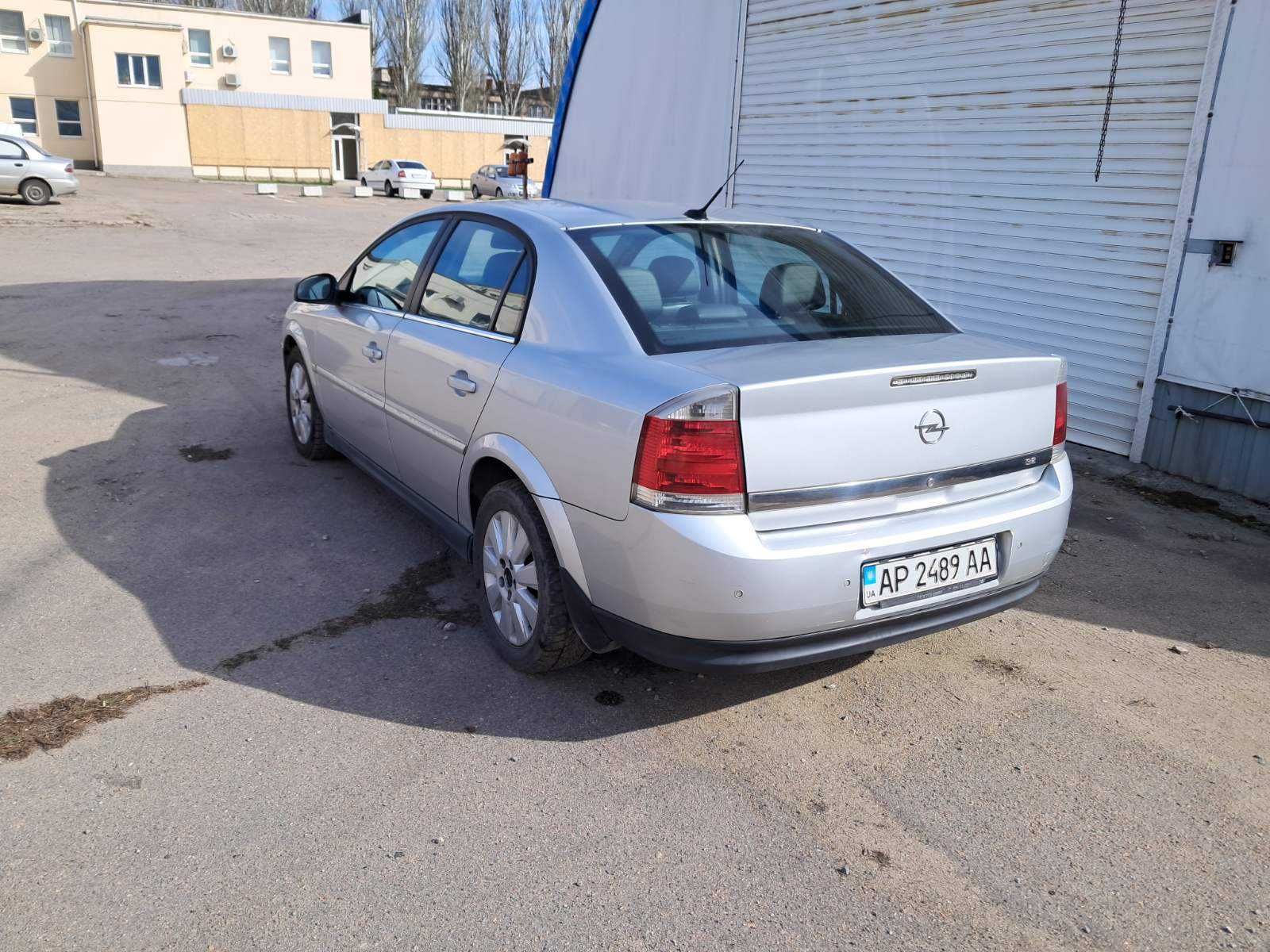 Opel Vectra 2003 року, 3,2 літра, бензин