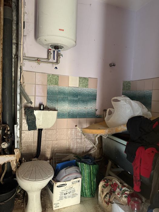 Продажа 1 ком. 11 мкрн. Левый берег