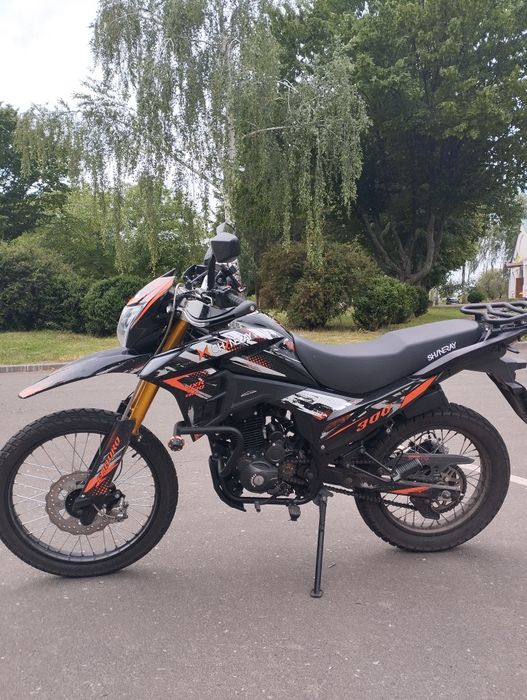 Продам мотоцикл Shineray VXR 300