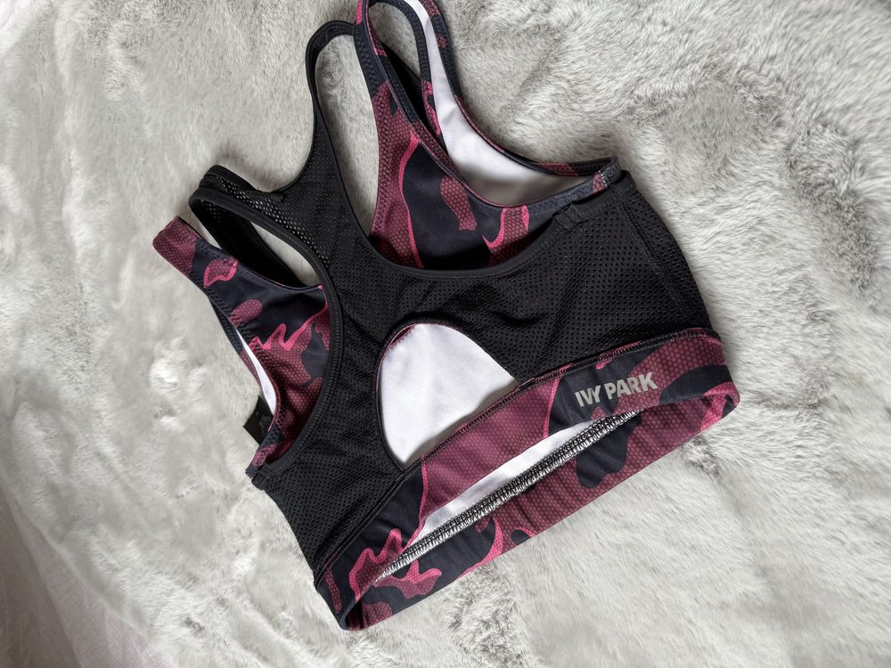 Топ спортивний ivy park