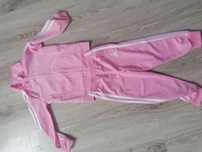 Różowy dres adidas dla dziewczynki 100 cm
Rozmiar US 4T (odpowiednik n