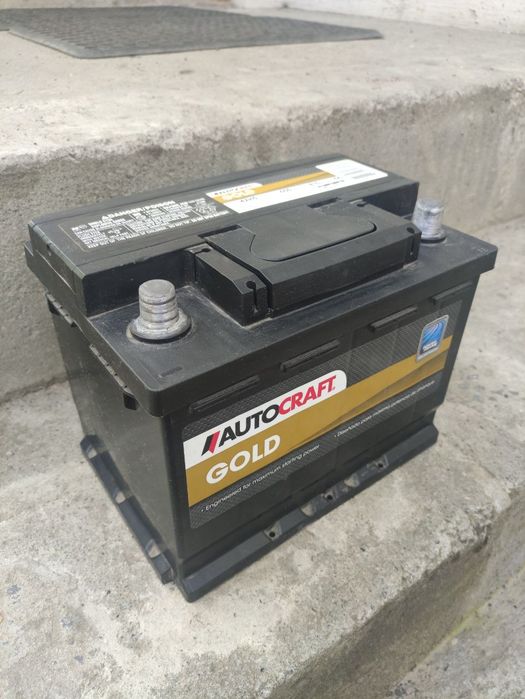 Автомобильный аккумулятор