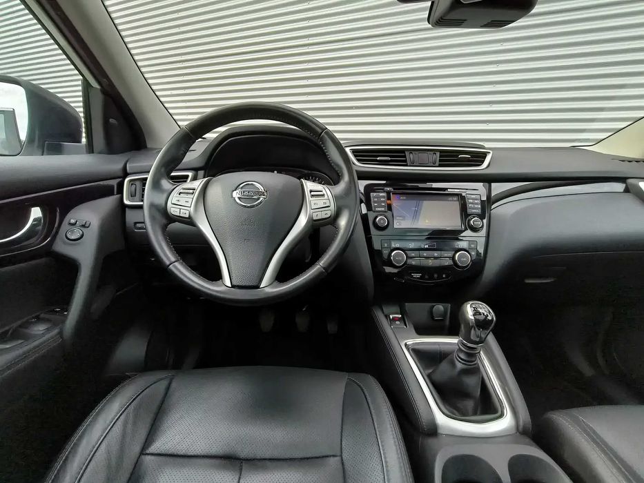 Nissan Qashqai      2016