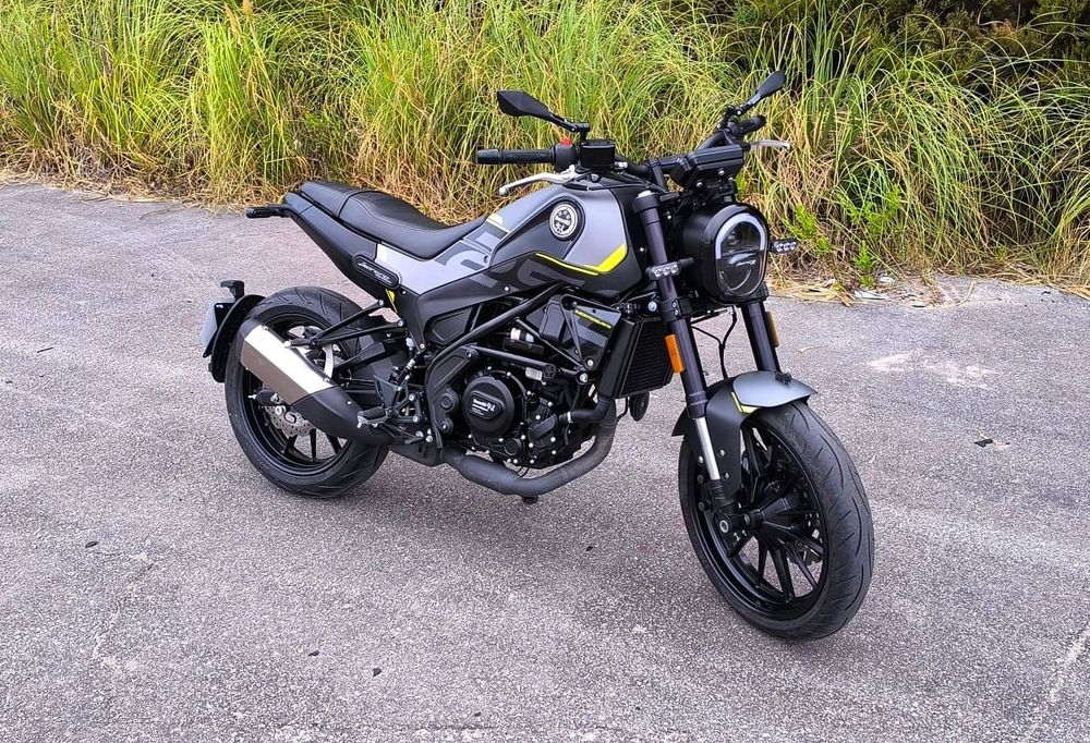 Benelli Leoncino 250