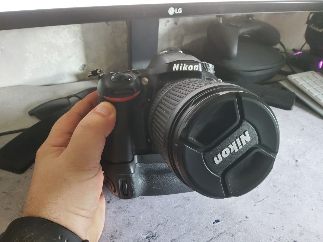 Nikon D7200 kit (18-140mm VR) (плюс много всего)