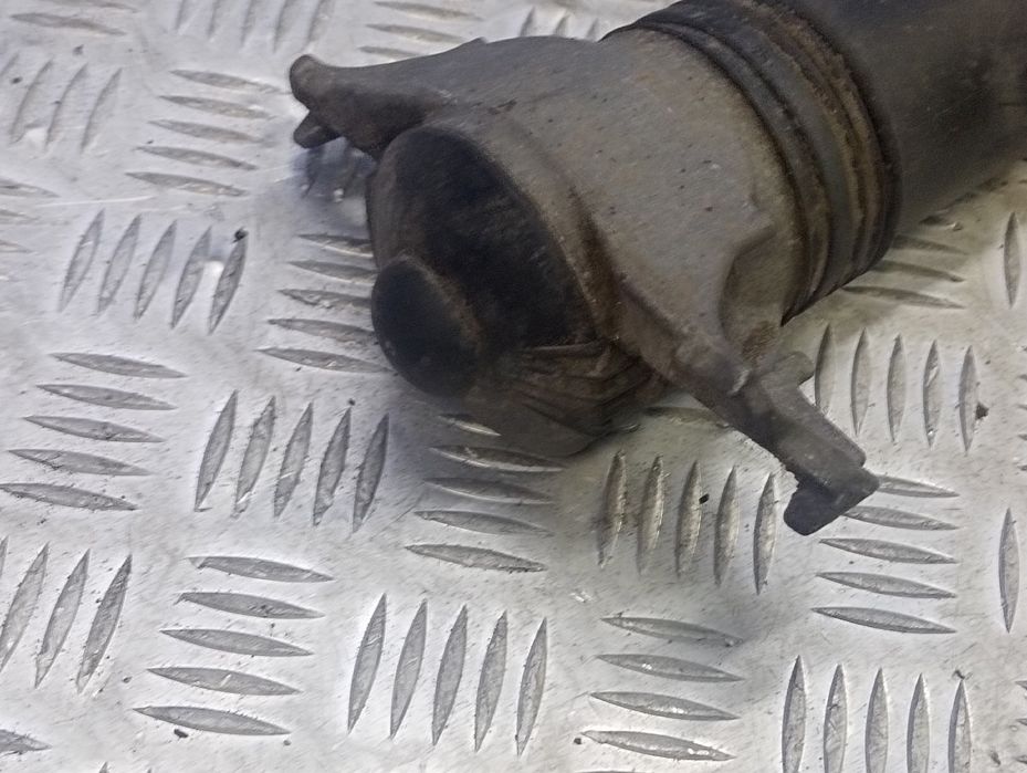 Стійка амортизатора заднього правого Porsche Cayenne 9Y0 Порш Каєн