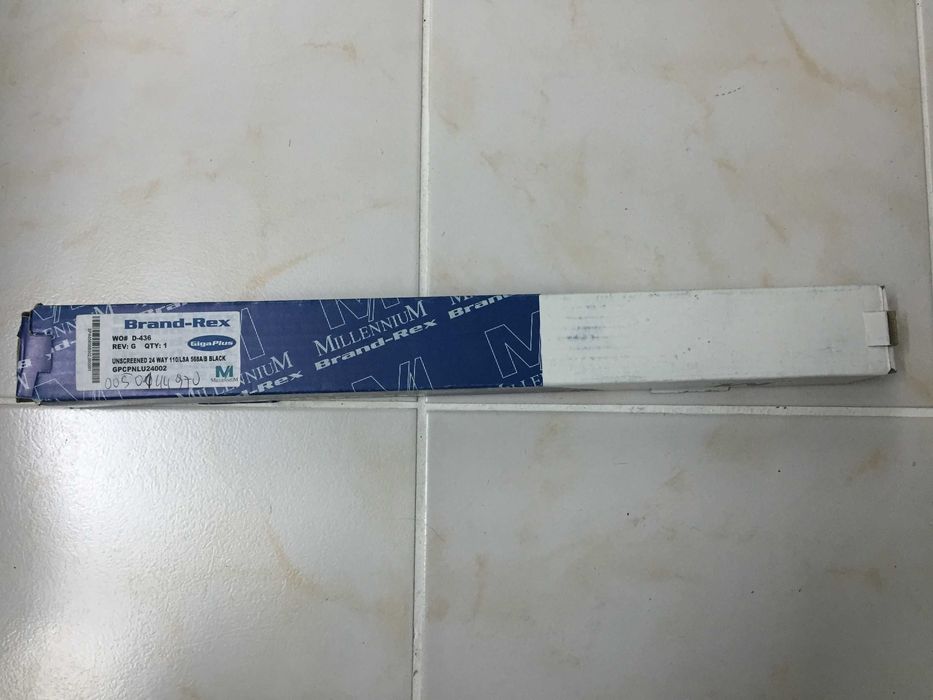 Patch Panel UTP, 24 Portas, da Brand-Rex p/Bastidor Informático64283894256001122