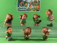 Kinder figurki z serii : "Jaskiniowcy" + karteczki do każdej 2003 r.