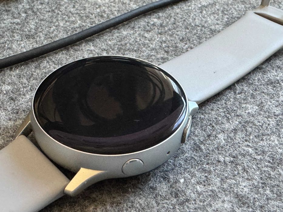 Samsung Galaxy Watch Active 2 40мм