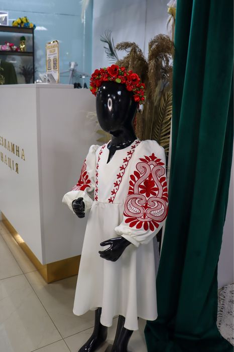 Сукня вишиванка на дівчинку 128-134р