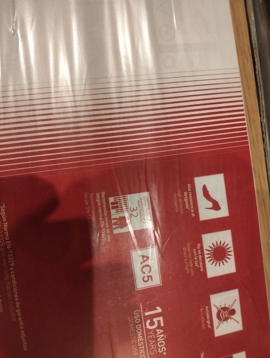 6,96 m2 pavimento  flutuante AC5