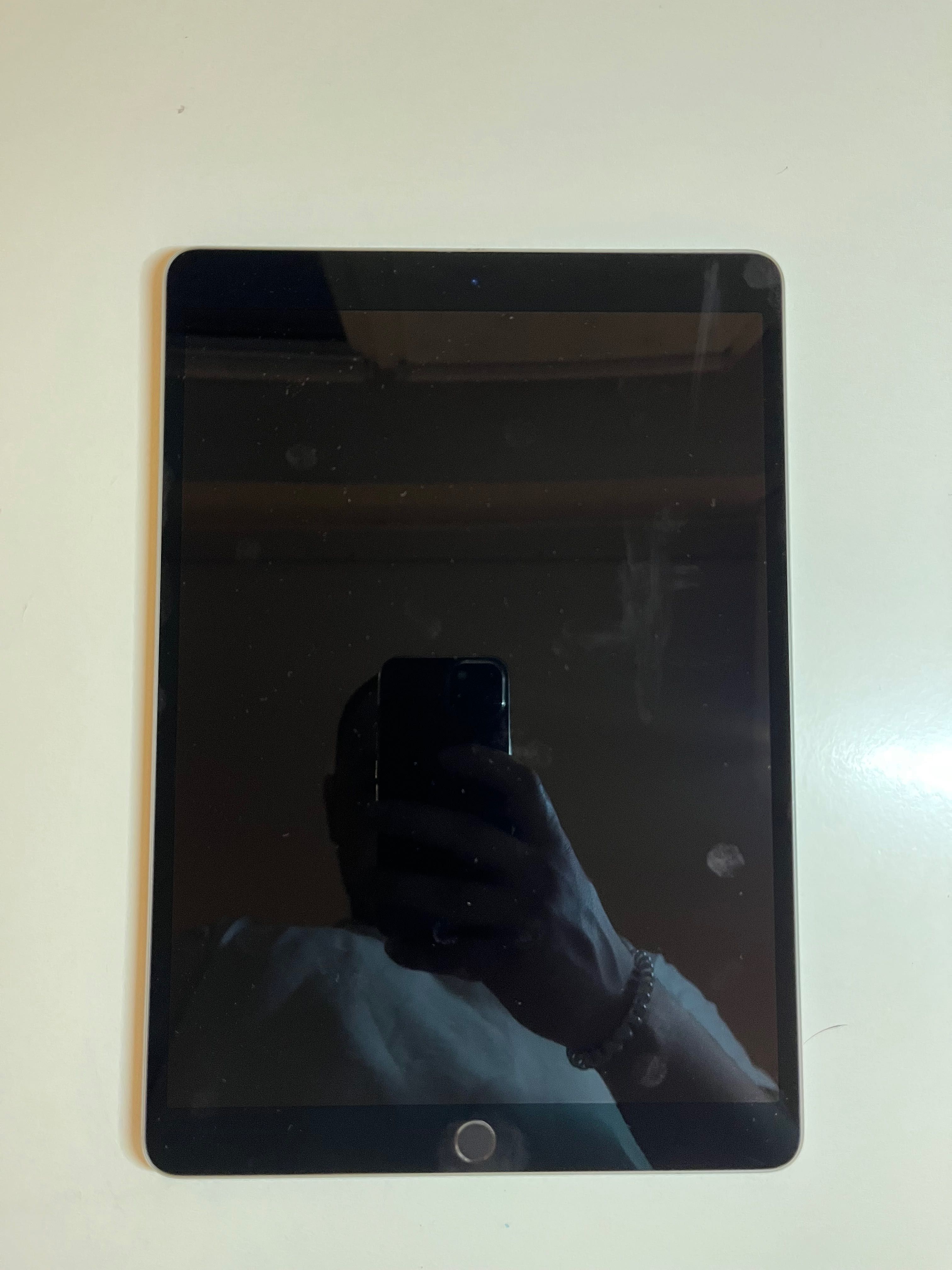 iPad Pro 10.5 64 GB серый состояние идеальное айпад про 10.5