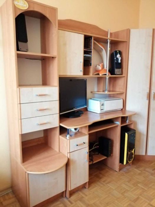 zestaw mebli do pokoju