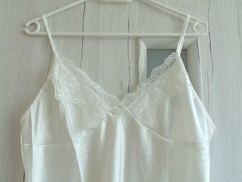 Biała nowa koszula nocna na wąskich ramiączkach L/XL