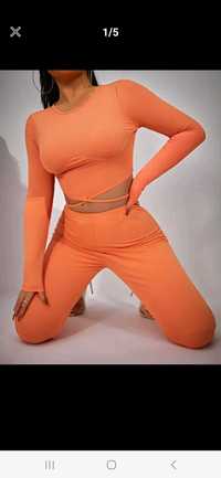 Nowy komplet damski pomarańczowy na siłownię prążkowany 34 xs