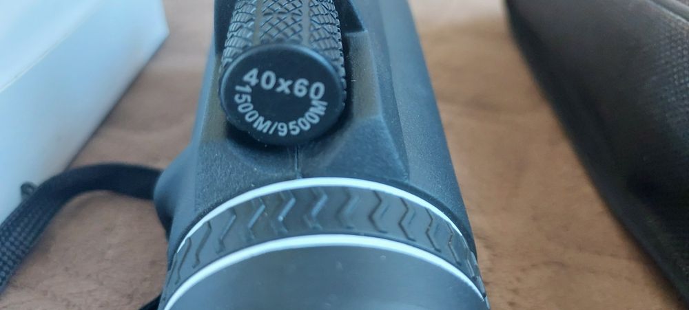 Монокуляр , портативный телескоп