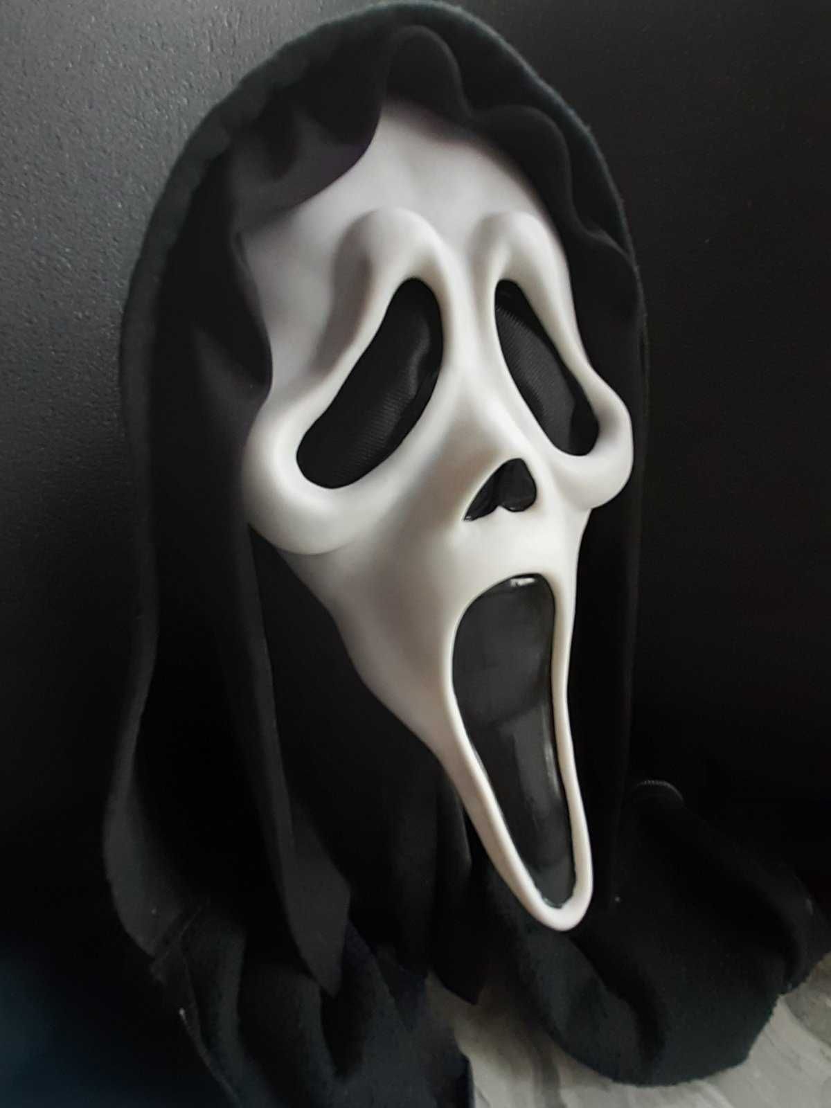 Маска крик scream лицо призрака ужаса на хэллоуин