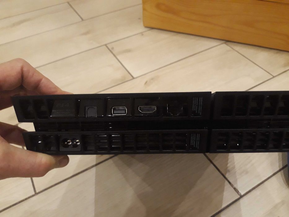 Игровая приставка Sony PlayStation 4 (500GB Black (БУ))