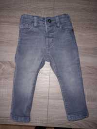 Spodnie jeansowe rozmiar 86/92