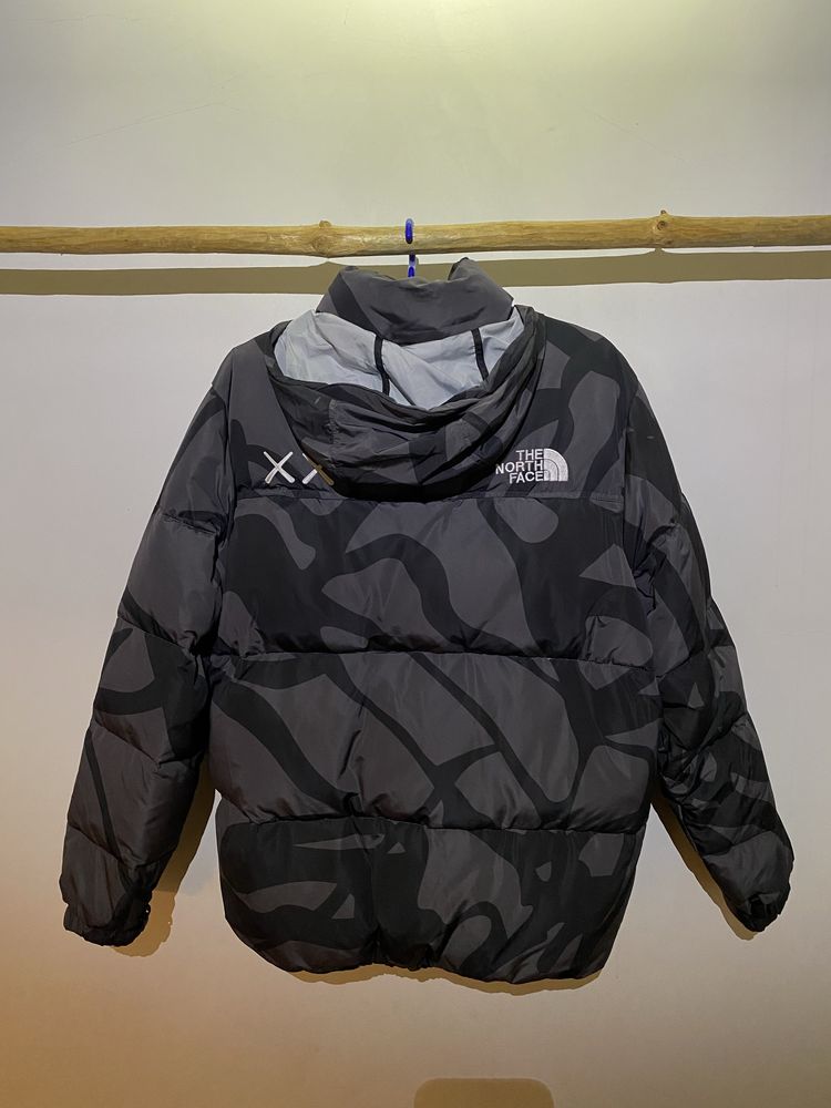 Kurtka męska The North Face x Kaws (Fit: XM/L)