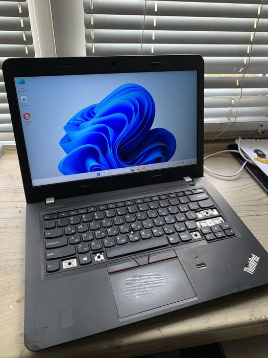 Ноутбук Lenovo ThinkPad E450 I5