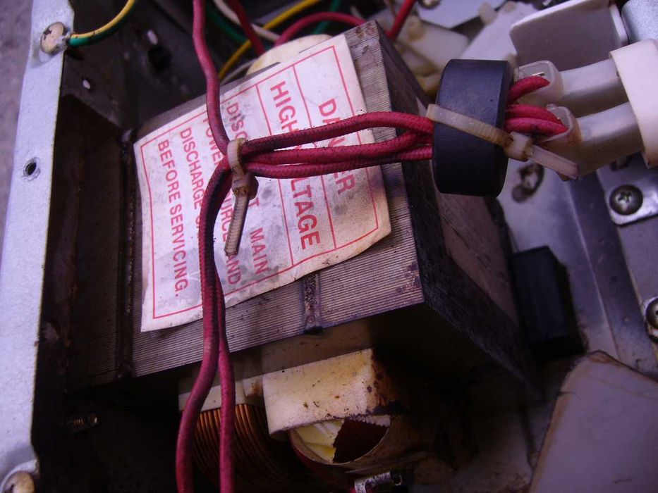 Transformator do kuchenki mikrofalowej