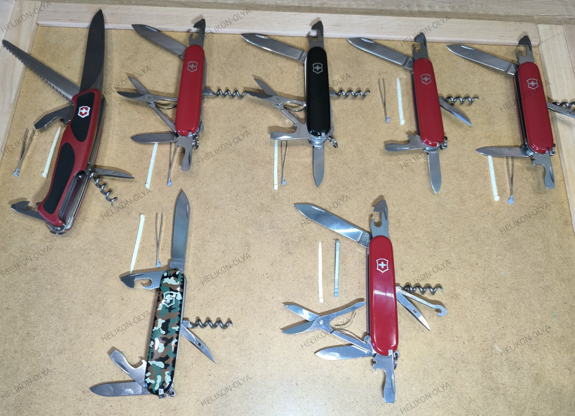 VICTORINOX брелок-ніж подарунковий edc мультитул колекція Швейцарія