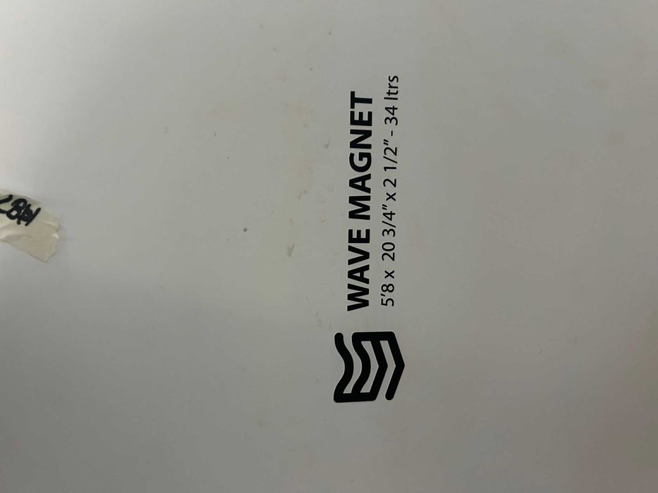 Surfboard - Flowt 5'8 Wave Magnet 34L