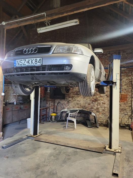 Podnośnik Samochodowy Dwukolumnowy Śrubowy Car Lift Ostrów Wielkopolsk