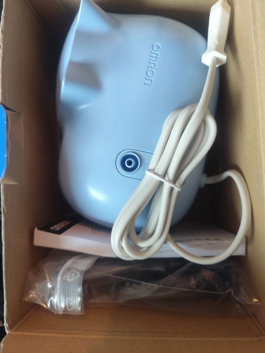 Inhalator omron kotek