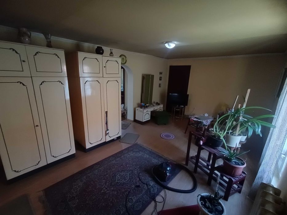 2 поверховий цегляний будинок 1990х с. Великі Береги 10 км до Берегова