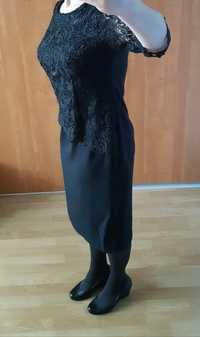 Sukienka, 42-44, czarna koronka, dopasowana