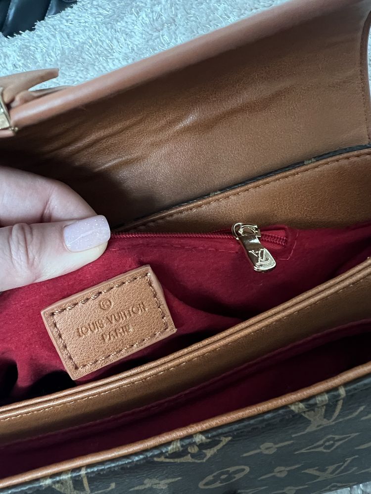 Сумочка Louis Vuitton