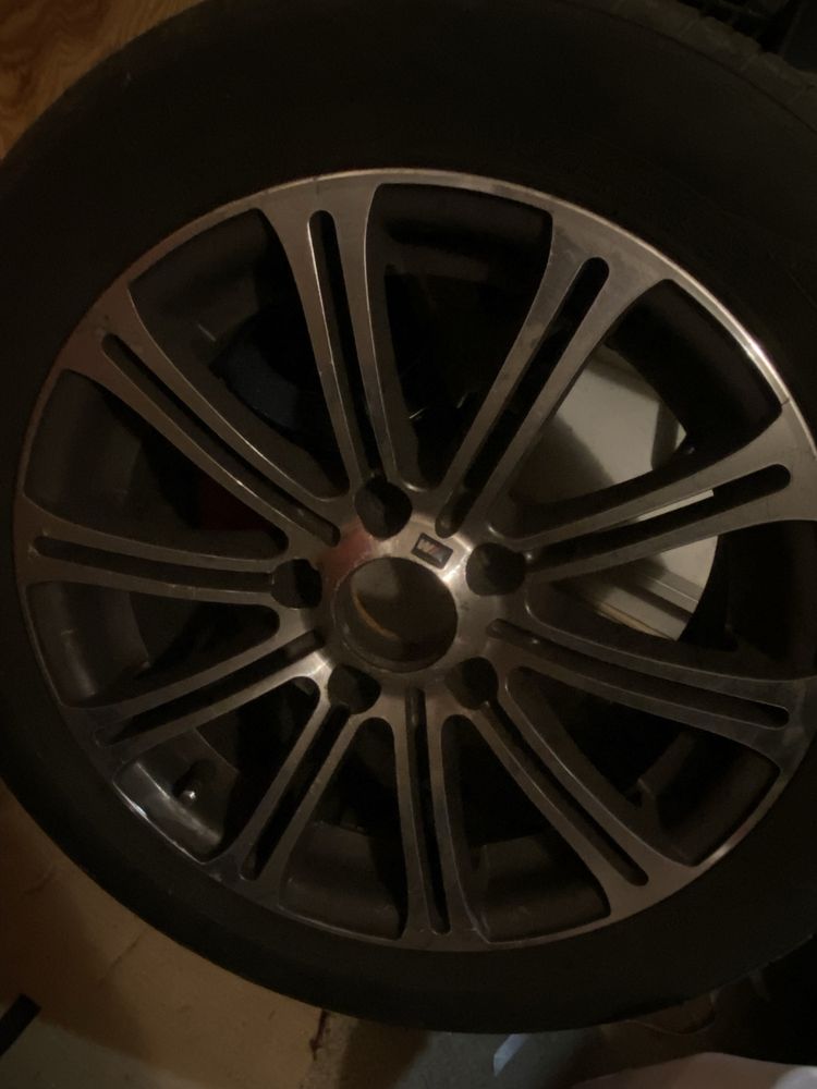 Felgi  z oponami R 16 5x120