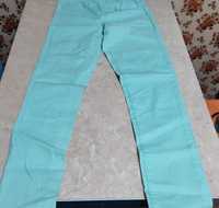 Котоновые летние джинсы мятного цвета