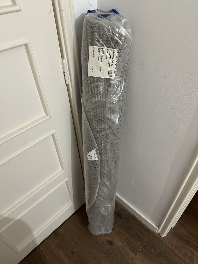 Tapete redondo STOENSE Ikea - 130cm (Lavado em lavandaria)