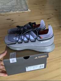 Кросівки Adidas Terrex Voyager 21