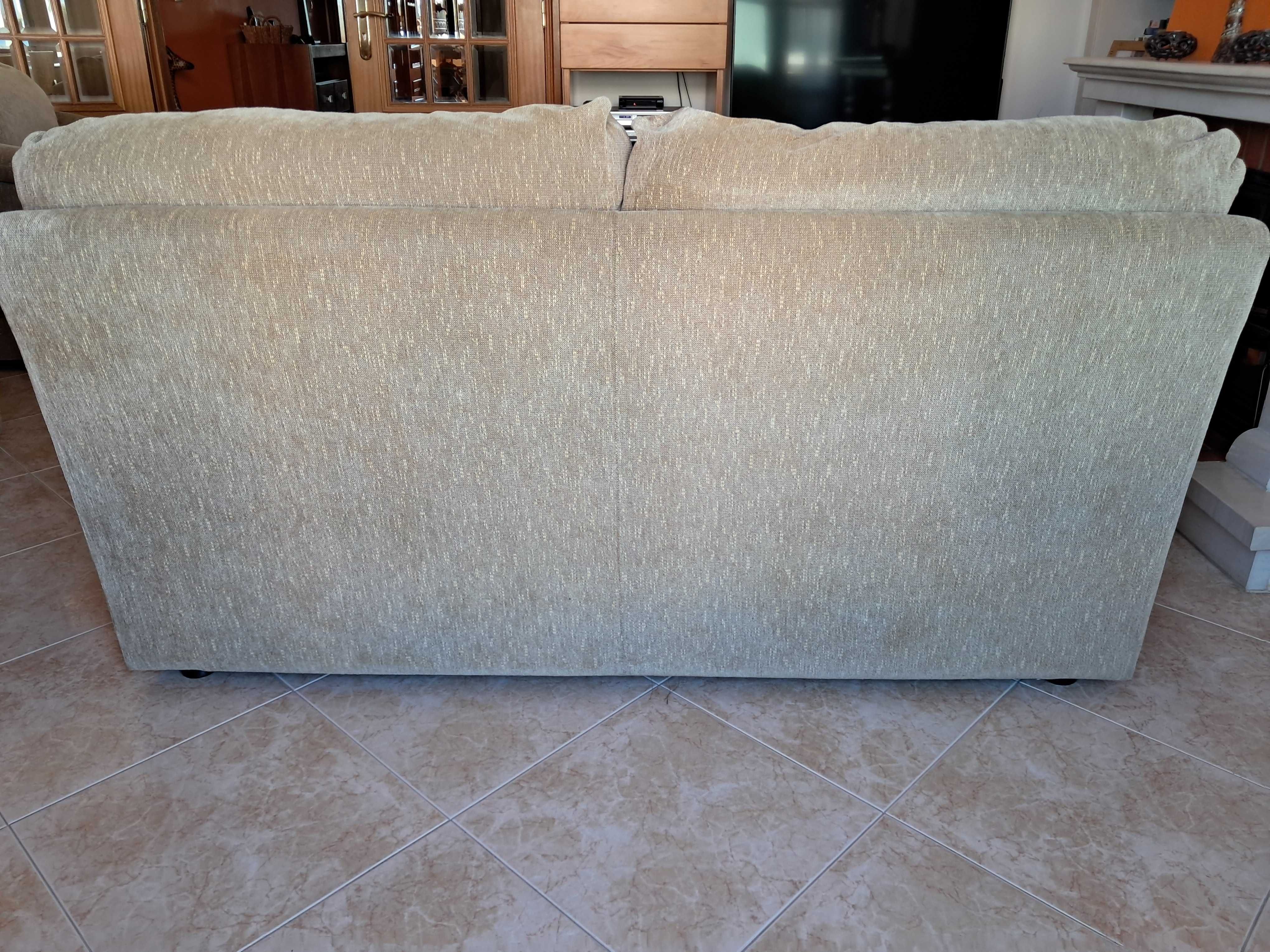 Conjunto de sofás
