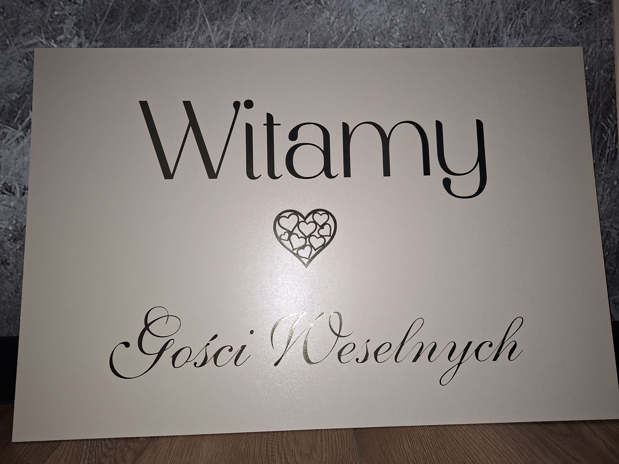 Tablica powitalna I plan stołów