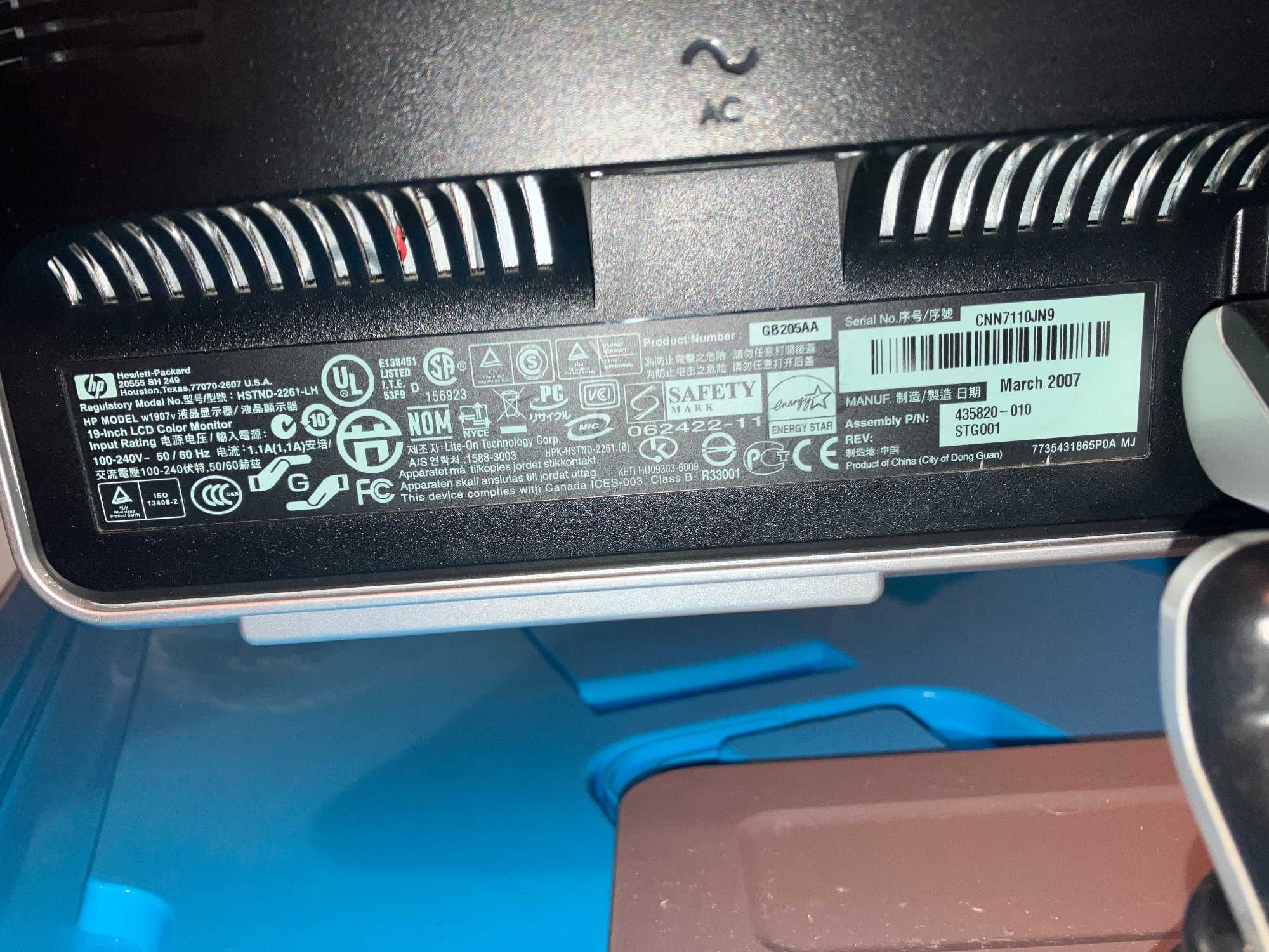 Monitor HP w1907v