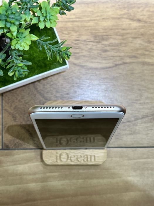 Apple iPhone 8 Plus 64Gb Gold