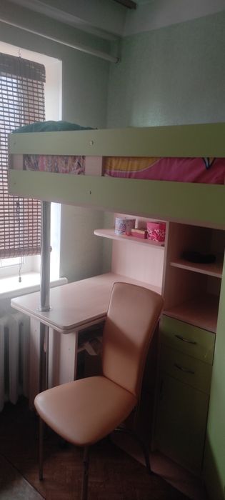 Ліжко Кровать чердак в гарному стані