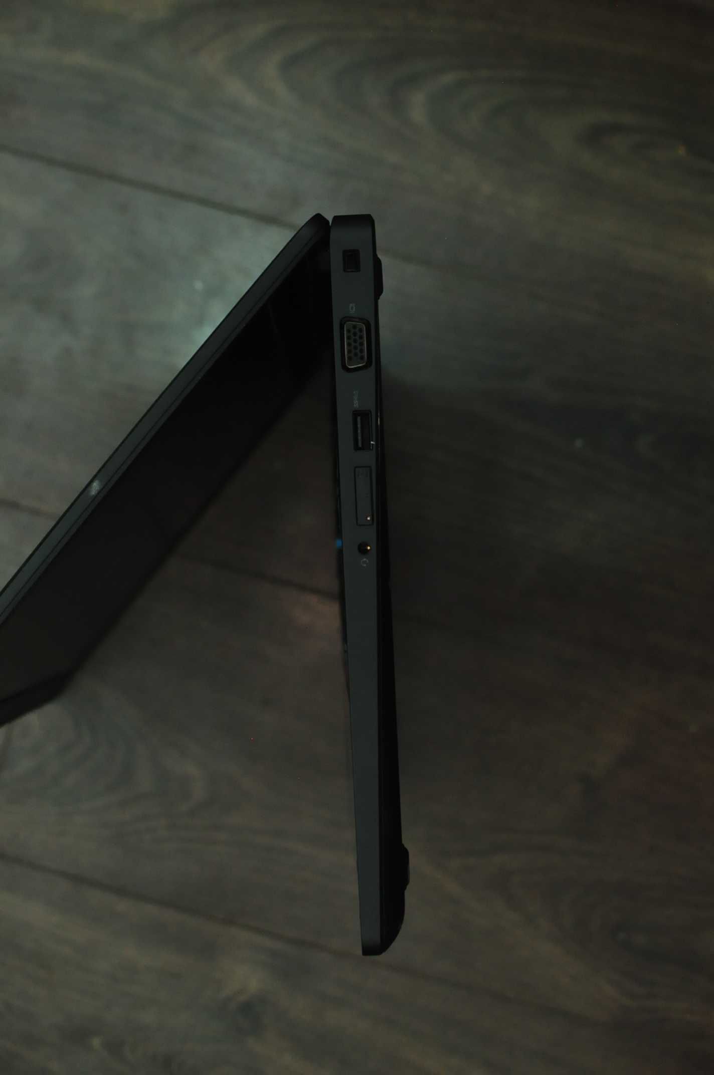 Игровой ноутбук Dell 5550  (Core i7/16Gb/HDD/intel HD  2Gb)