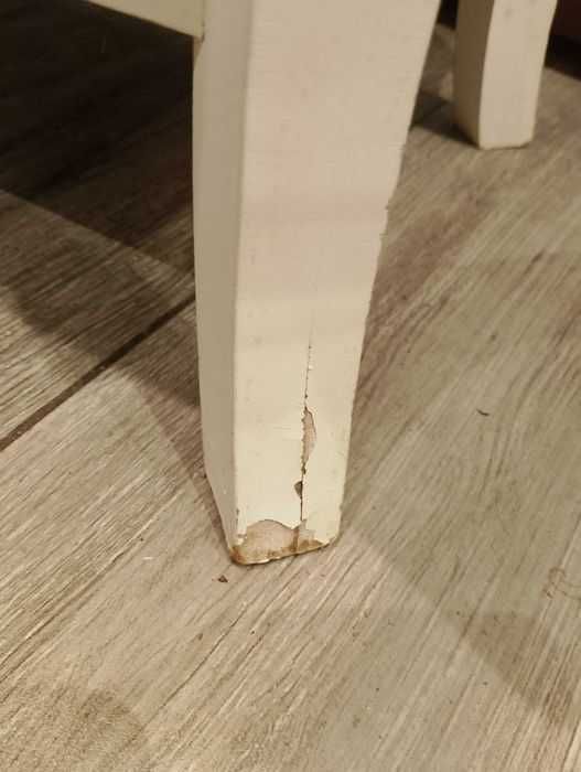 Tylko do piątku sprzedam szafki nocne do odnowienia