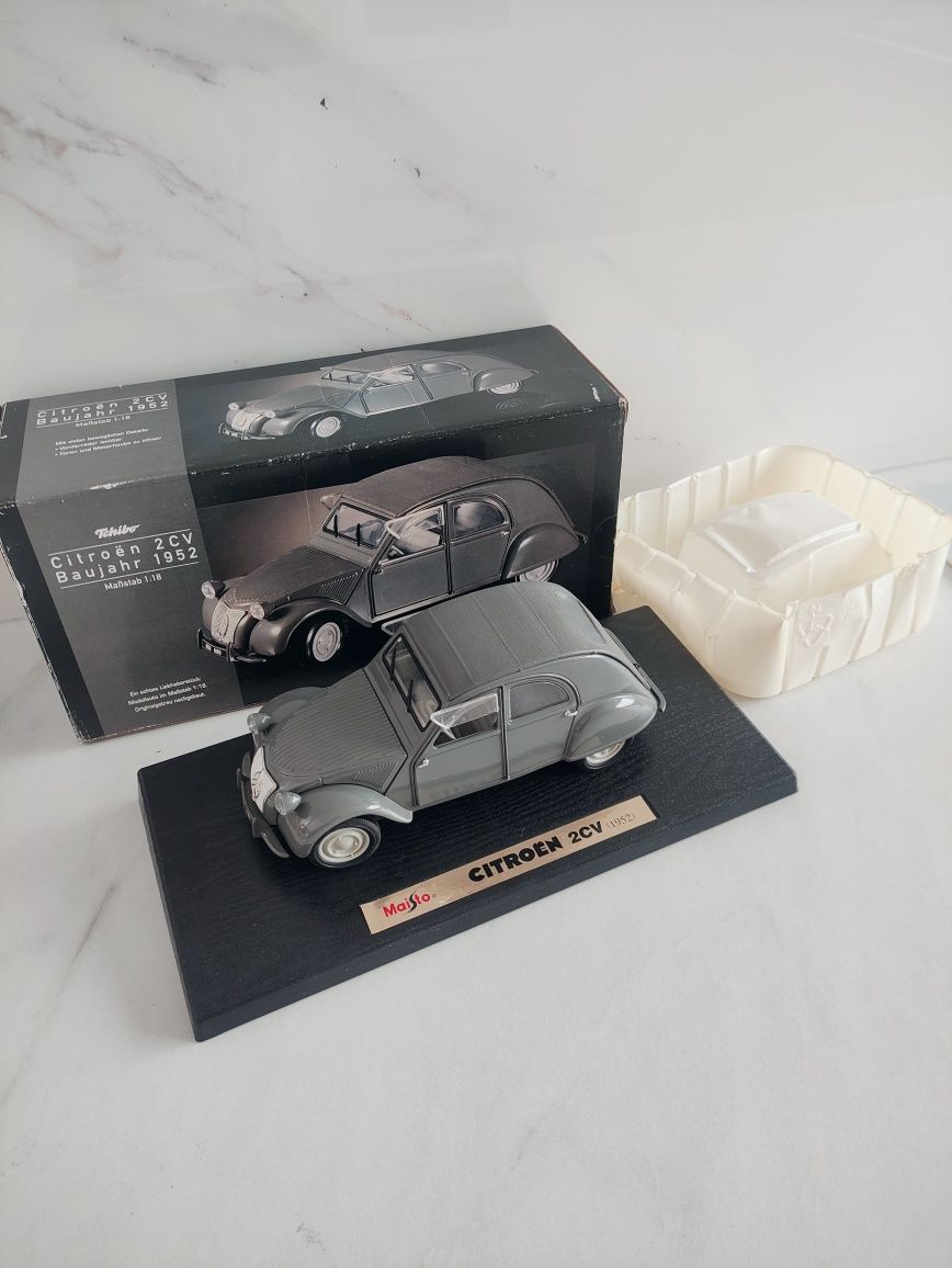 Model Citroen 2CV 1952 1:18 Pudełko Podstawka Tchibo Edition Klasyk
