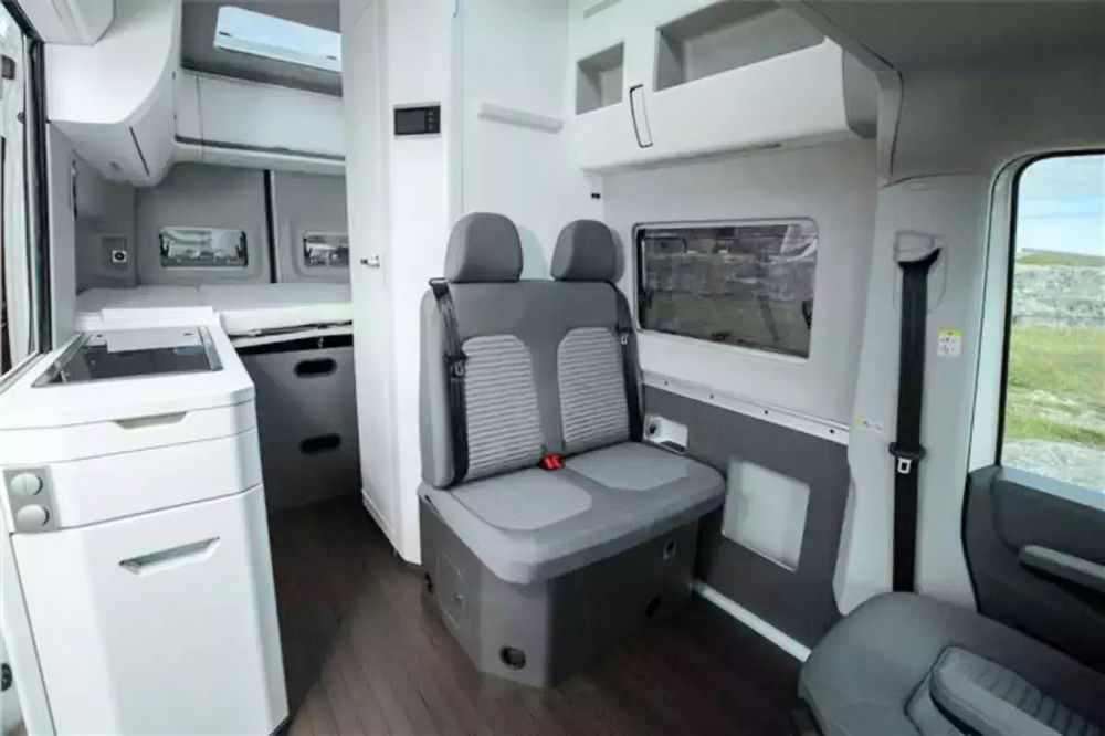 Grand California CESJA okazja vw crafter. GC600