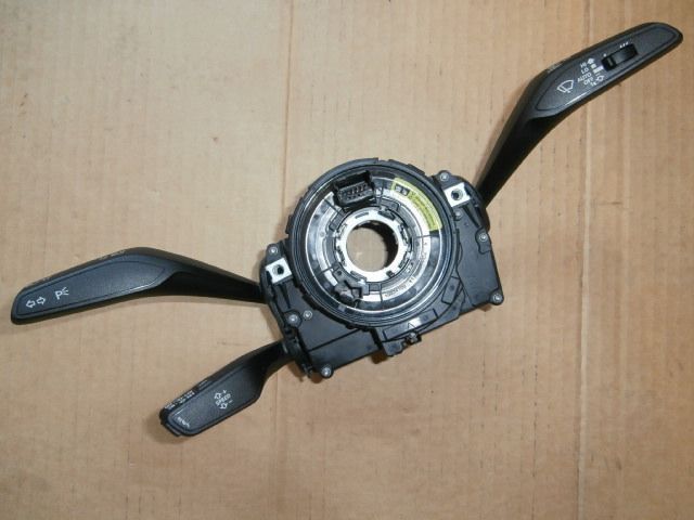 MANETKI AUDI A4 B9 A5 A6 C8 A7 4N0907129S PRZEŁĄCZNIK TAŚMA AIRBAG MODUŁ KIEROWNICY