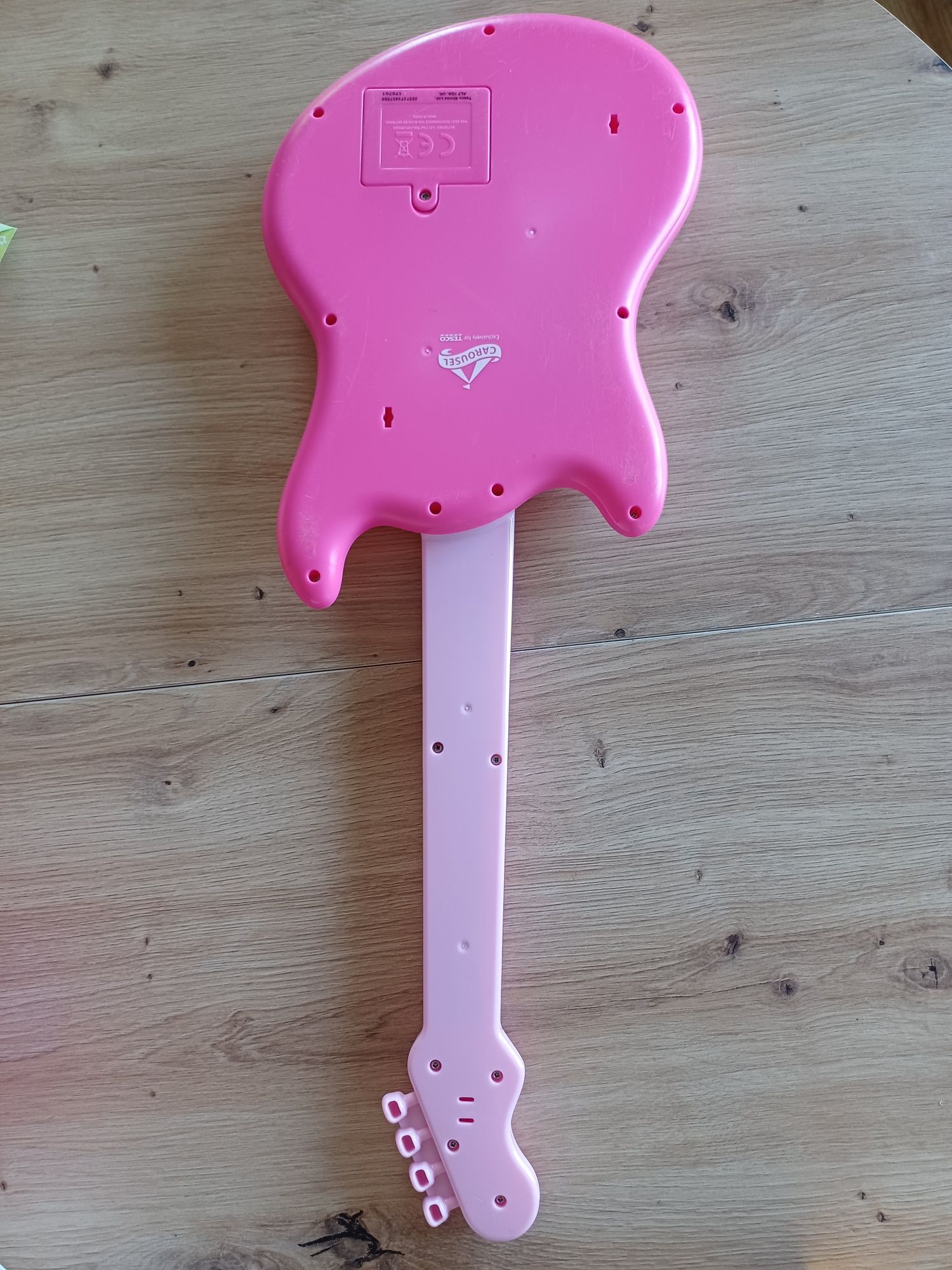 Extra Gitara interaktywna dla dziewczynki