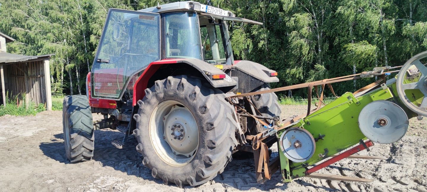 Massey Ferguson 8110