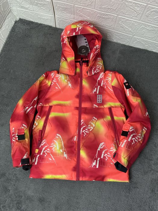 Зимова куртка від Lego